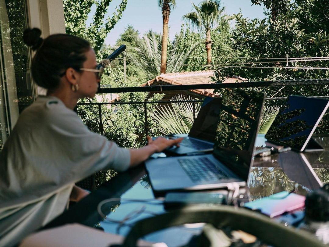Remote Desk Setup Anywhere: How to Create a Productive Workspace on the Go