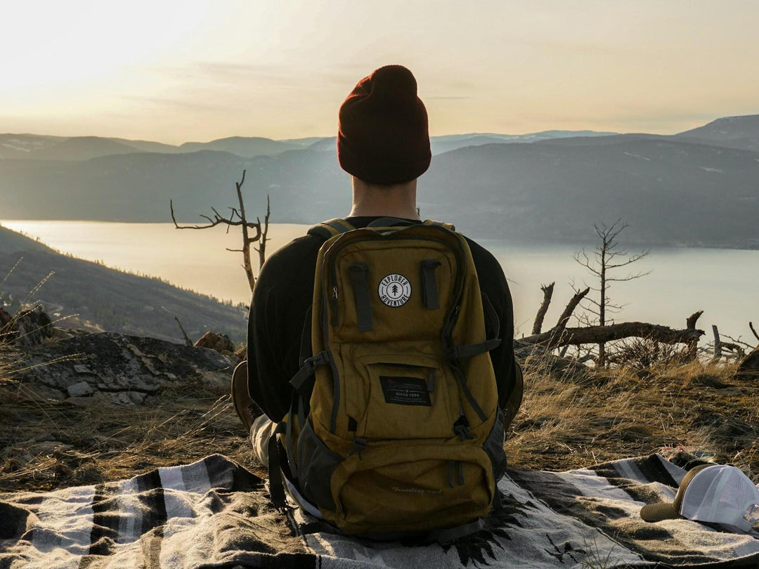 Minimalist Nomad Packing Checklist: Carry Less, Live More